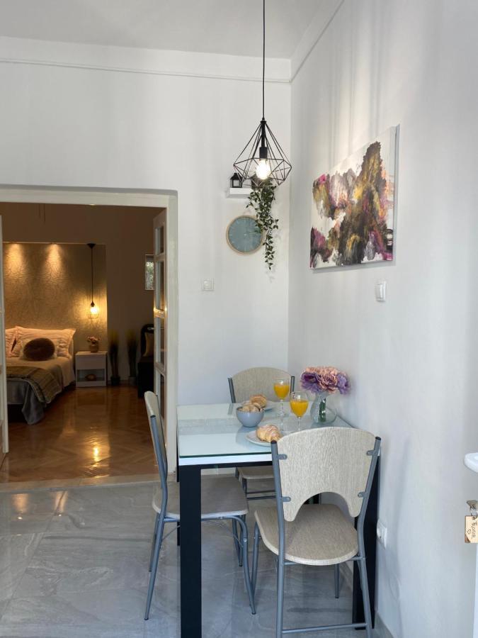 Apartment Sara Trogir Eksteriør billede