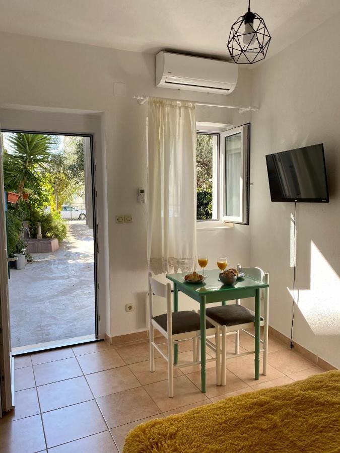 Apartment Sara Trogir Eksteriør billede